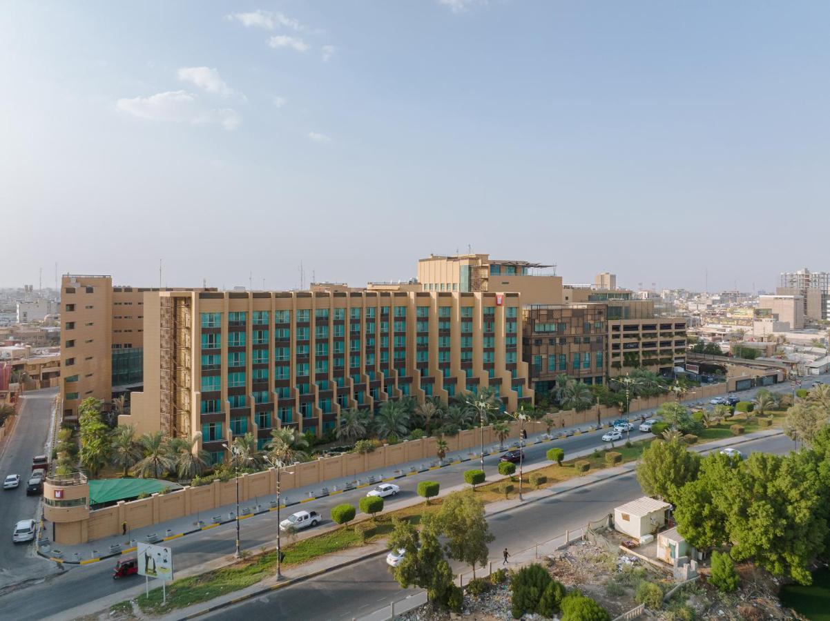 Grand Millennium Al Seef Basra エクステリア 写真