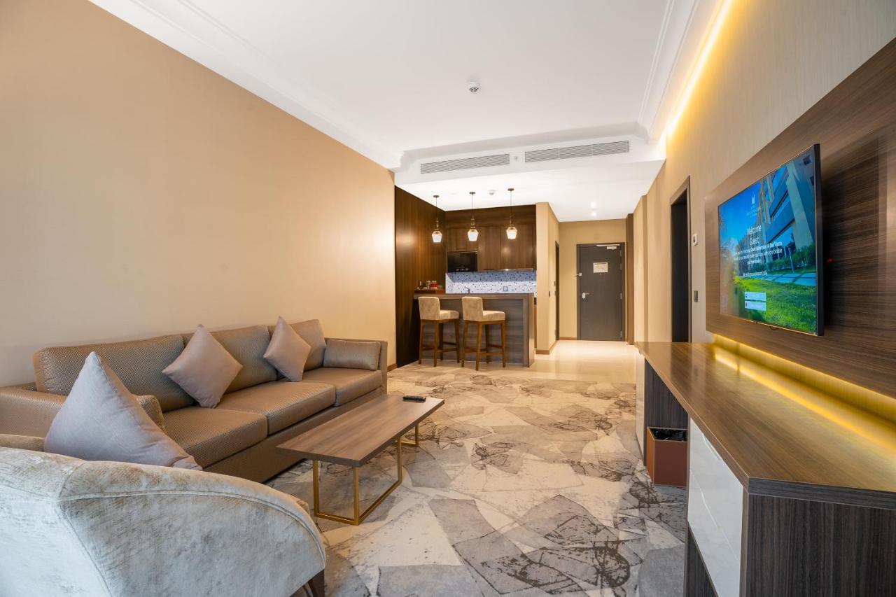 Grand Millennium Al Seef Basra エクステリア 写真