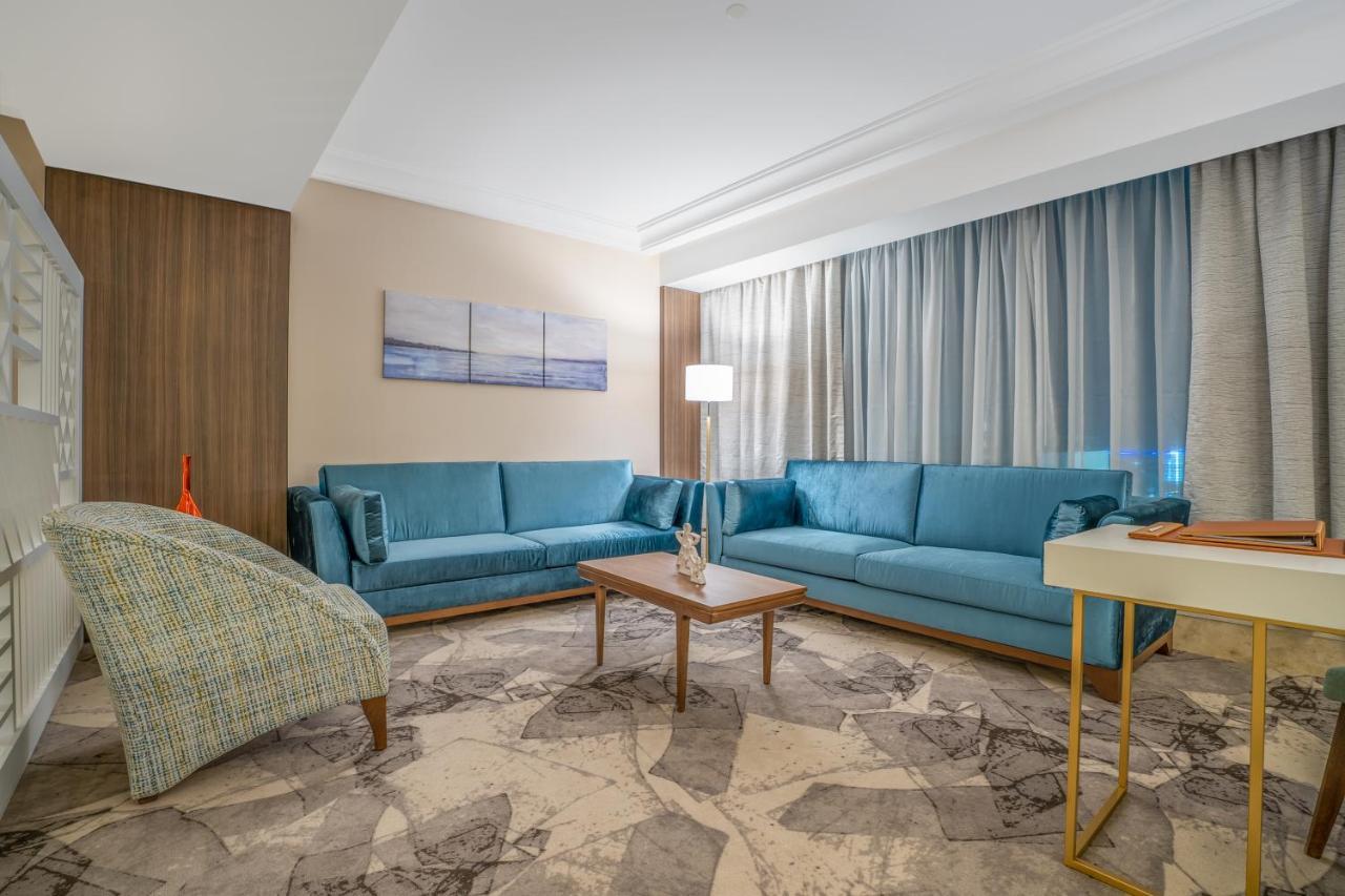 Grand Millennium Al Seef Basra エクステリア 写真