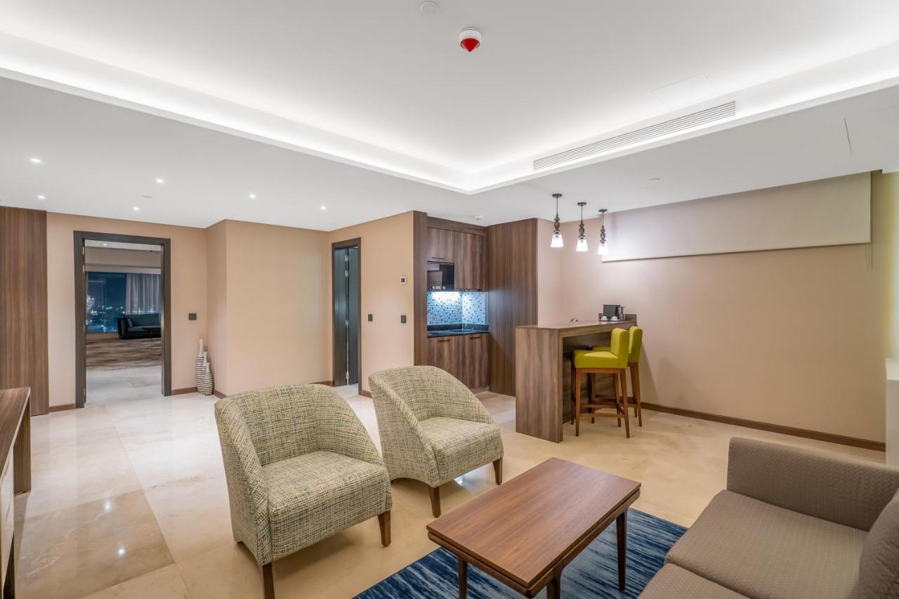Grand Millennium Al Seef Basra エクステリア 写真