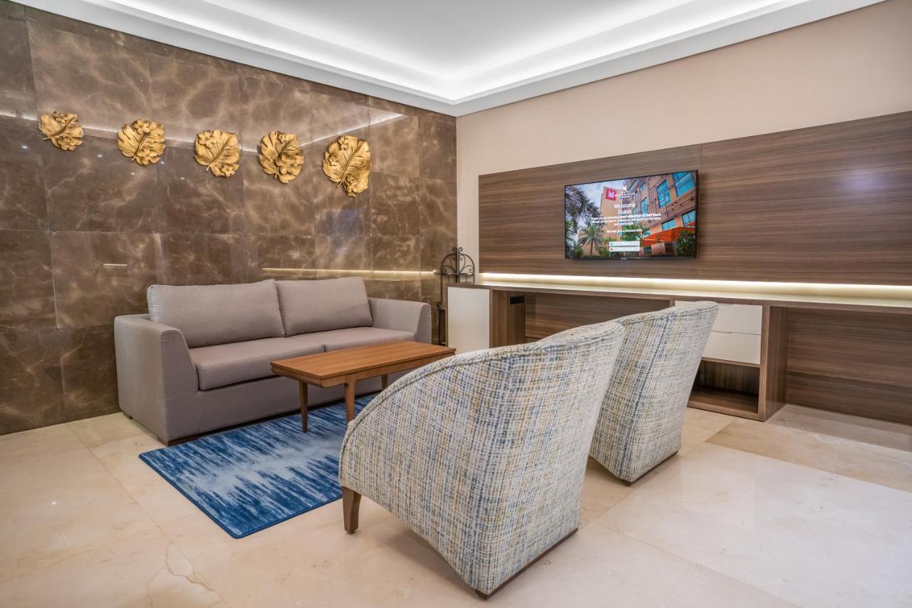 Grand Millennium Al Seef Basra エクステリア 写真
