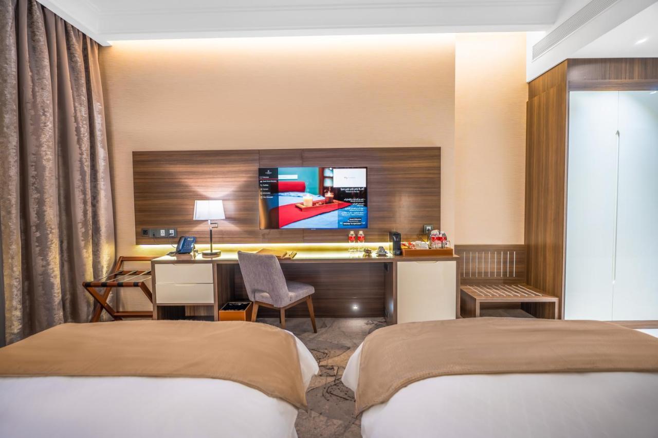 Grand Millennium Al Seef Basra エクステリア 写真